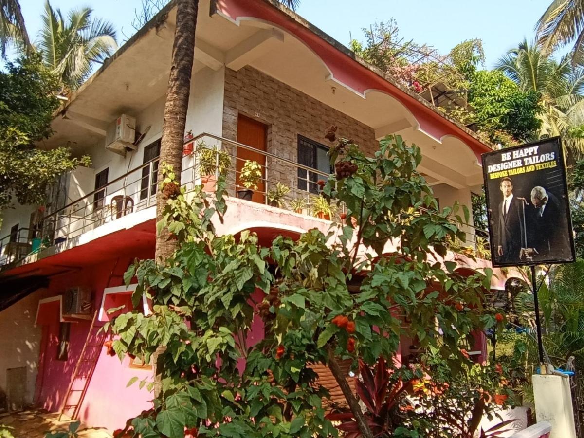 Jerone'S Home Stay Majorda Exterior foto