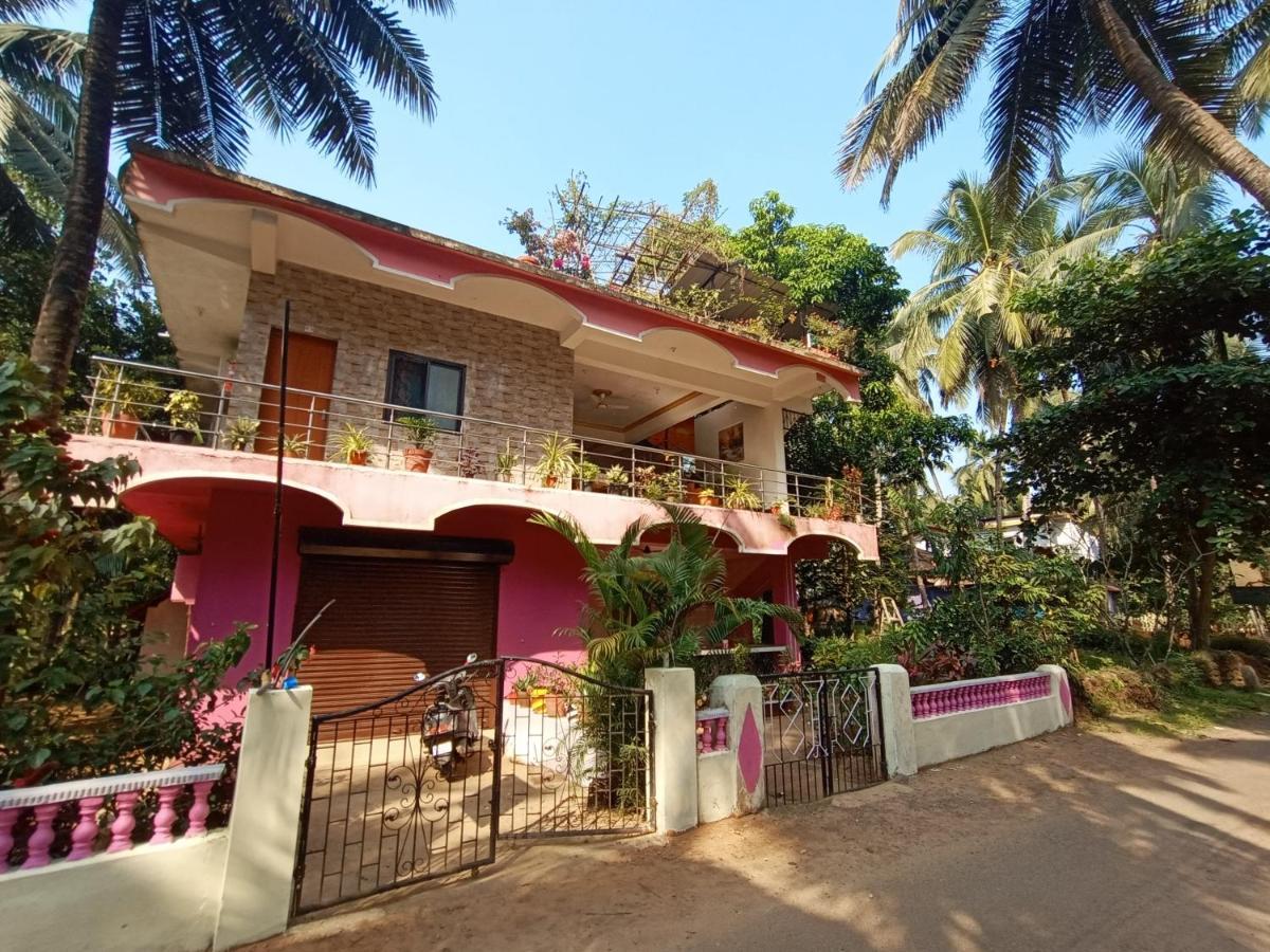 Jerone'S Home Stay Majorda Exterior foto